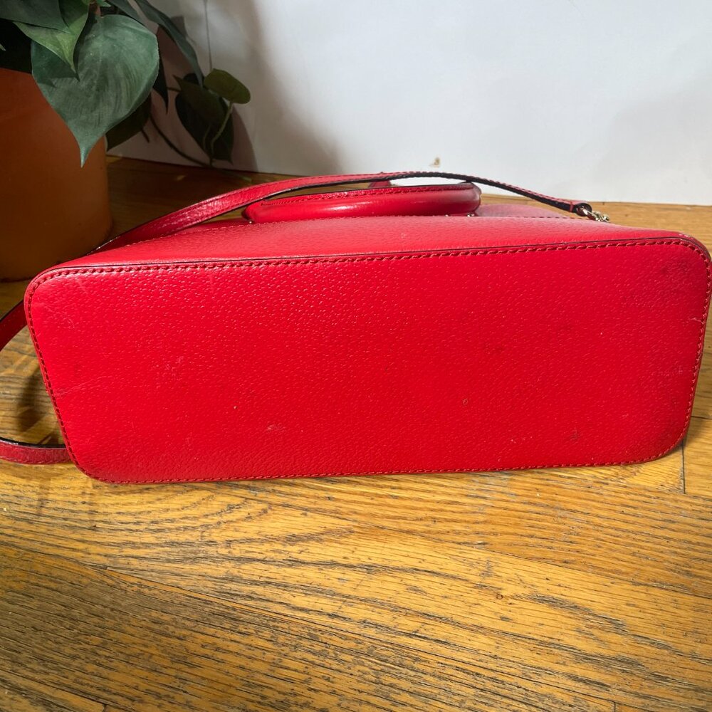 Kate Spade New York Wellesley Rachelle satchel in Cherry Red - Picture 5 of 13